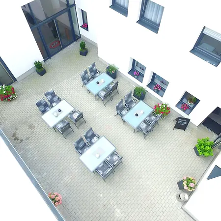 Fast Lane Отель